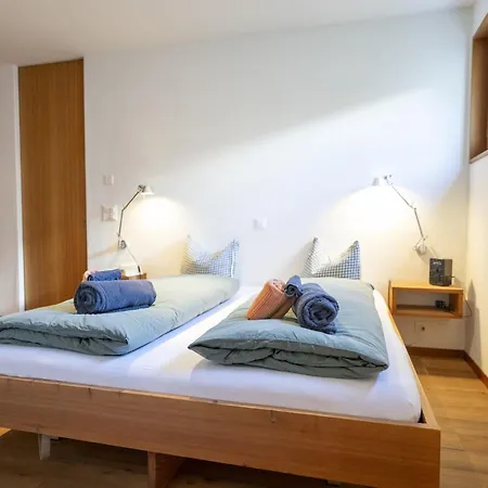 Chasa Arpiglia Apartment *