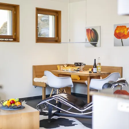 Chasa Arpiglia Apartment Guarda