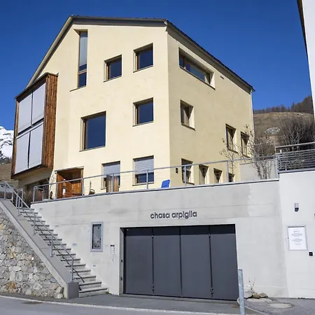 Apartment Chasa Arpiglia *